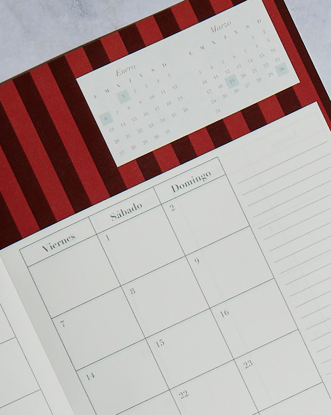 Agenda mensual 2025 Chroma Stripes Rojo