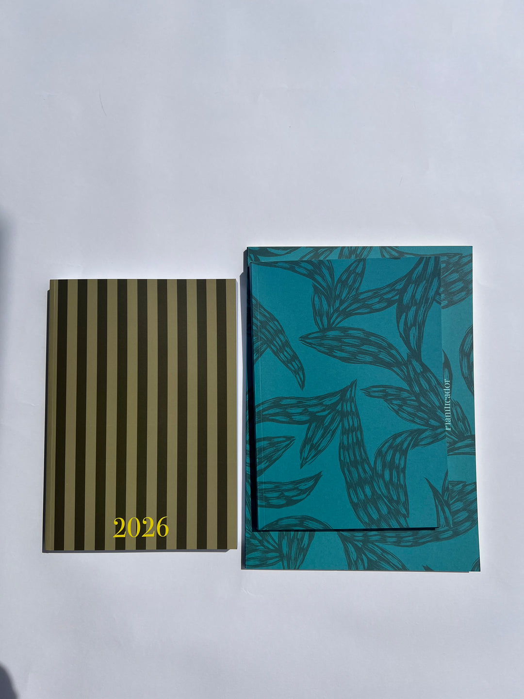 El Sistema Completo Stripes 26-27 - Modelo Bloom Red - AGENDA + PLANIFICADOR + CUADERNO