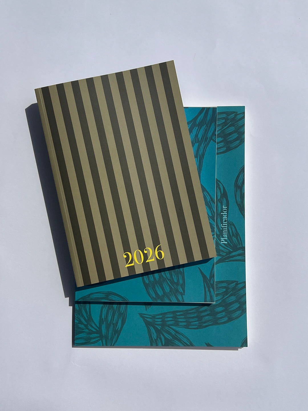 El Sistema Completo Stripes 26-27 - Modelo Bloom Red - AGENDA + PLANIFICADOR + CUADERNO