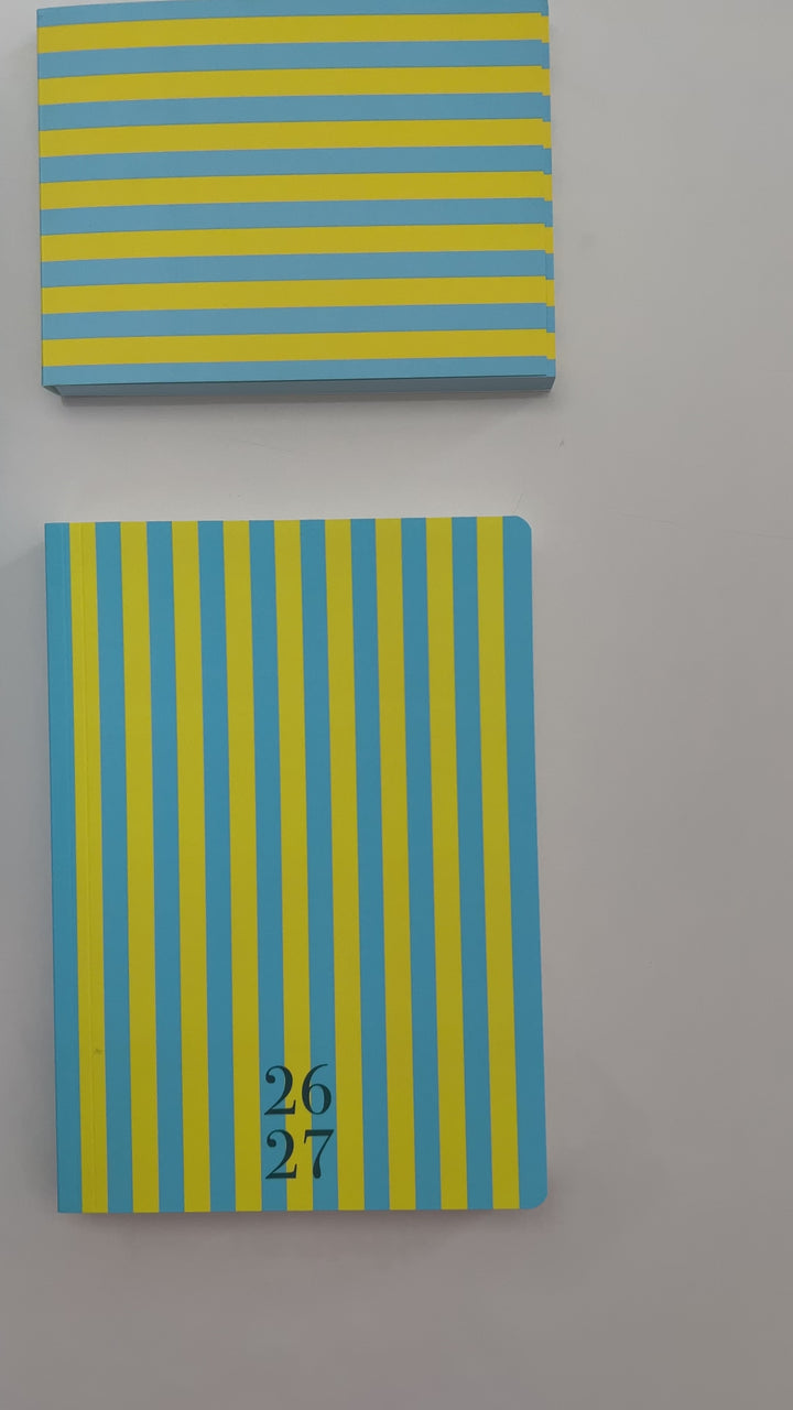 KIT ORGANIZACIÓN TOTAL stripes lemon- agenda 2026-27 + bloc A4 + bloc pequeño