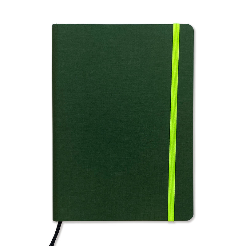 Cuaderno de tela verde con goma de cierre fluor
